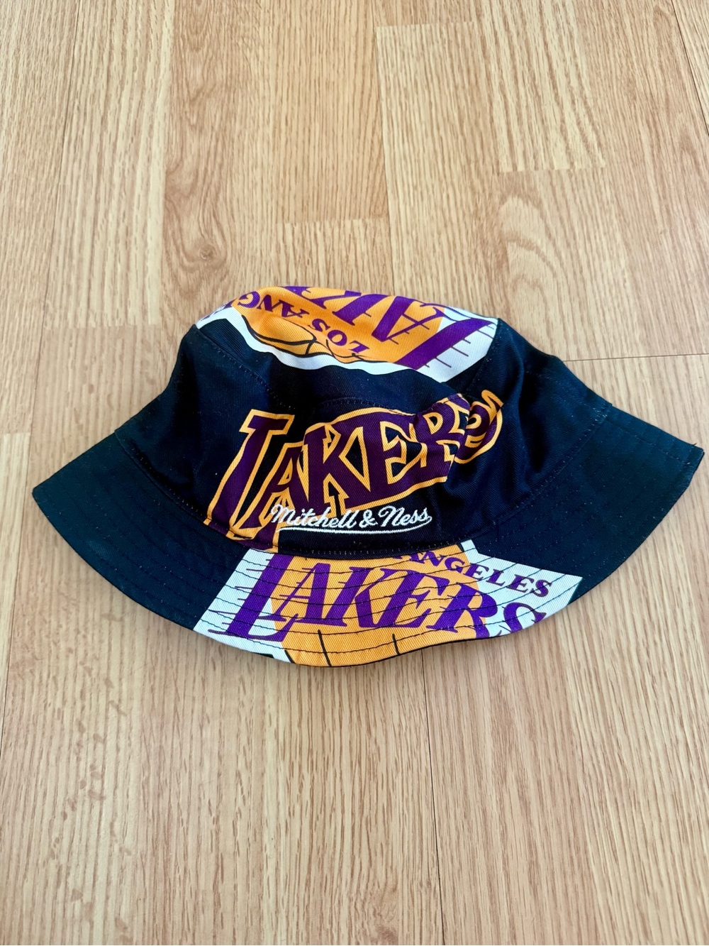 Mitchell & Ness Lakers Bucket Hat